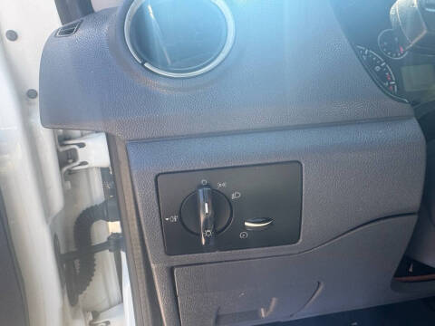 2011 Ford Transit Connect XLT