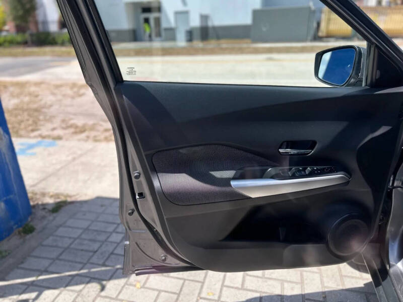 2020 Nissan Kicks SV