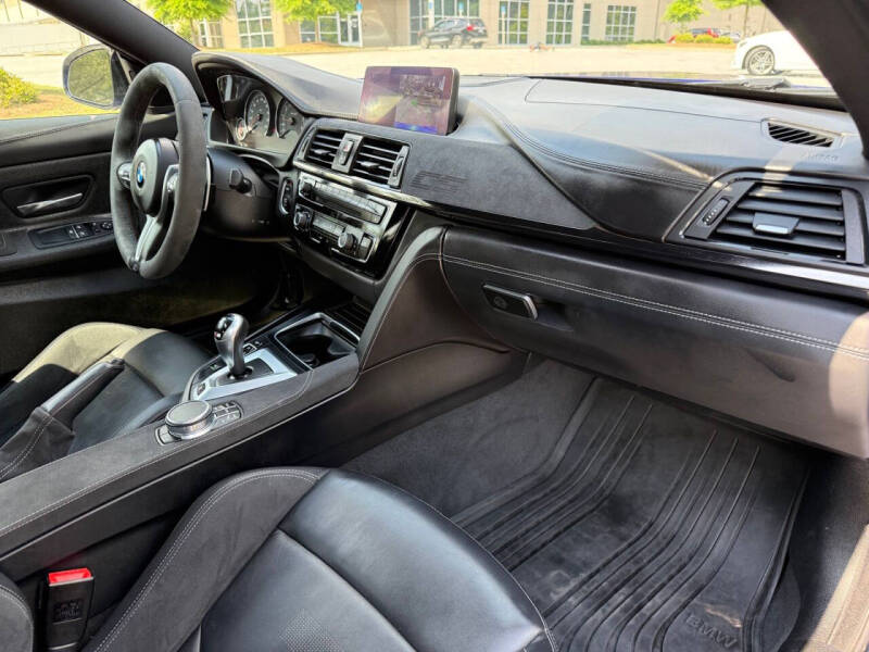 2019 BMW M4 CS