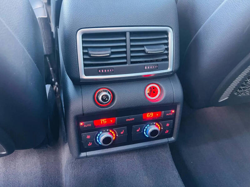 2015 Audi Q7 3.0T quattro S line Prestige