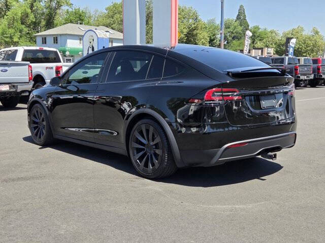2025 Tesla Model X