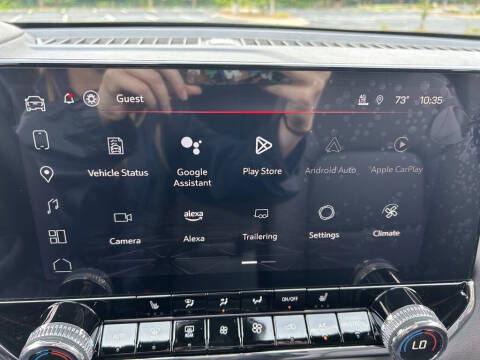 2025 GMC Canyon Elevation