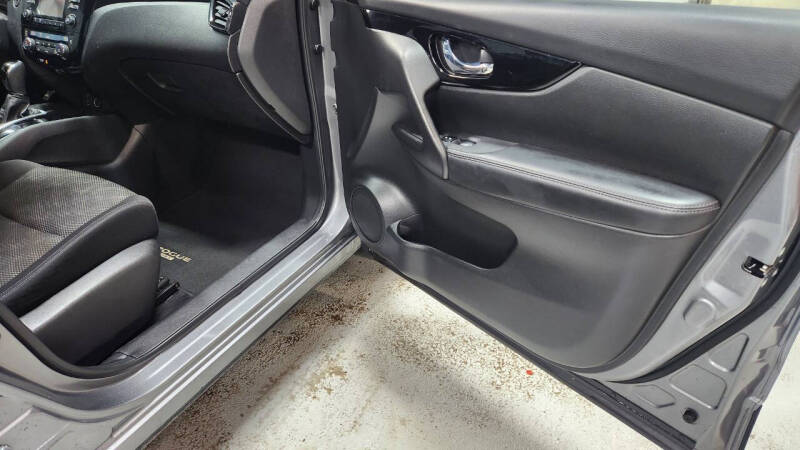 2018 Nissan Rogue Sport SV