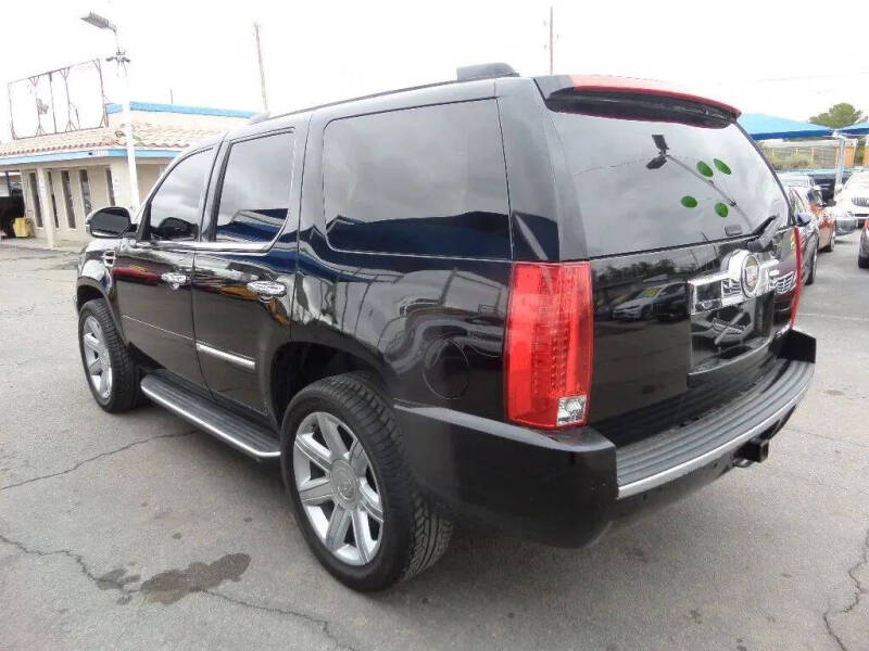 2013 Cadillac Escalade Luxury