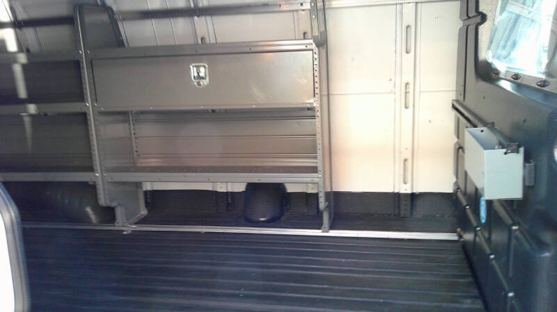 2023 GMC Savana 2500