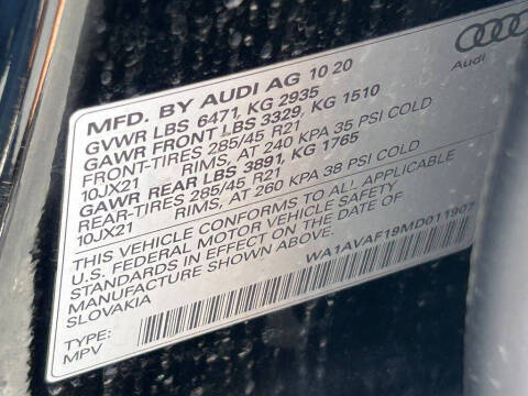 2021 Audi Q8 quattro Premium 55 TFSI