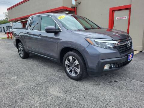 2017 Honda Ridgeline for sale at Richardson Sales, Service & Powersports in Highland IN