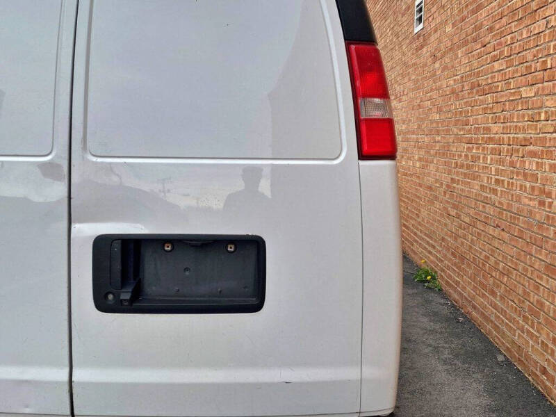 2019 Chevrolet Express 2500