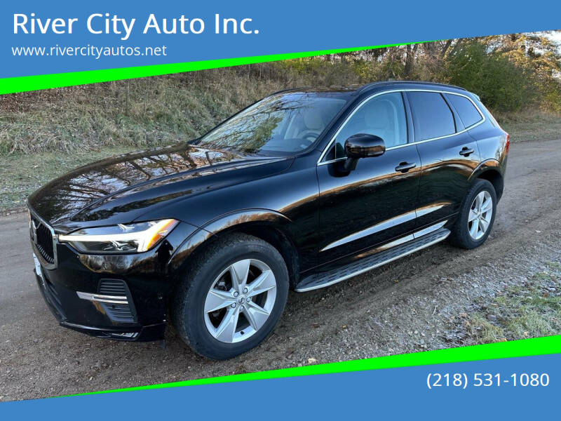 2022 Volvo XC60 Momentum