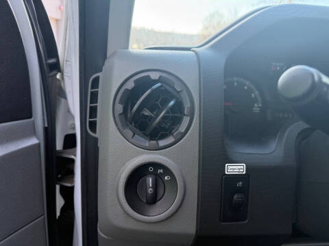 2015 Ford E-Series E-350 SD