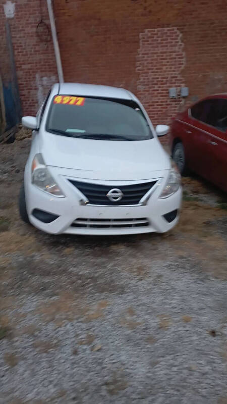 2016 Nissan Versa 1.6 S