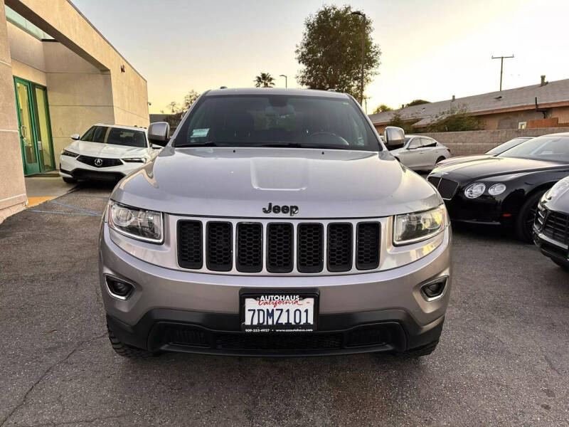 2014 Jeep Grand Cherokee Laredo photo 4