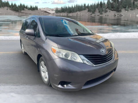 2014 Toyota Sienna