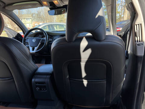 2015 Volvo V60 Cross Country T5 Platinum