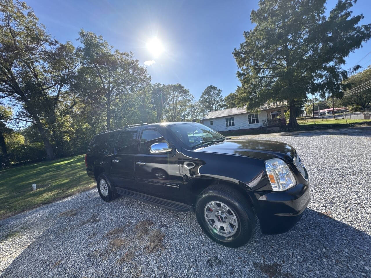 2013 GMC Yukon XL for sale at Well-Done Autos LLC in Cedartown, GA