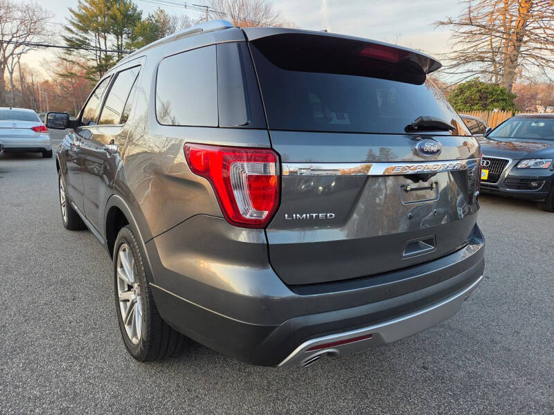 2017 Ford Explorer Limited
