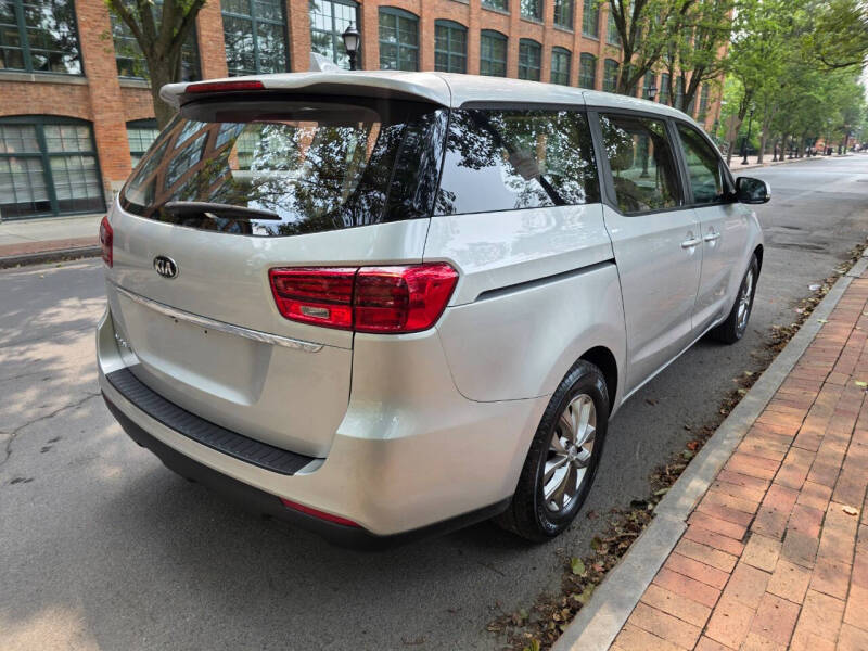 2020 Kia Sedona L