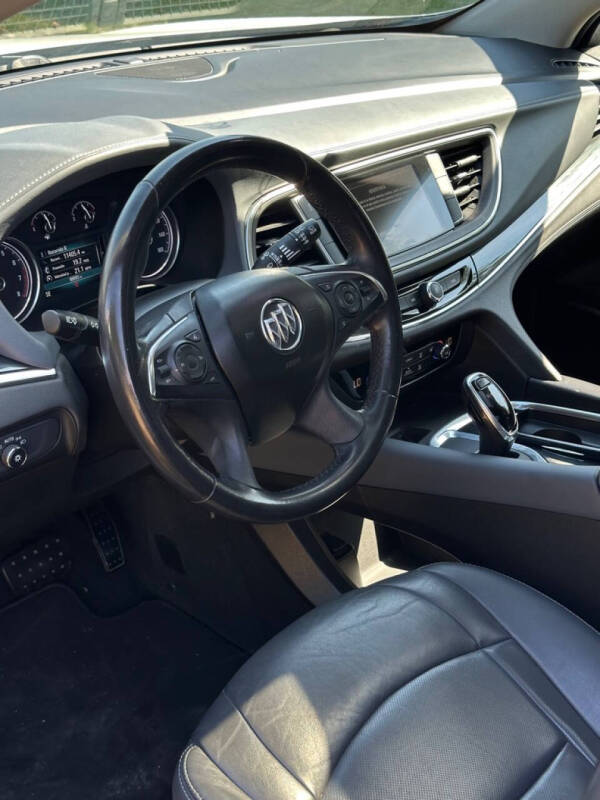 2019 Buick Enclave Essence