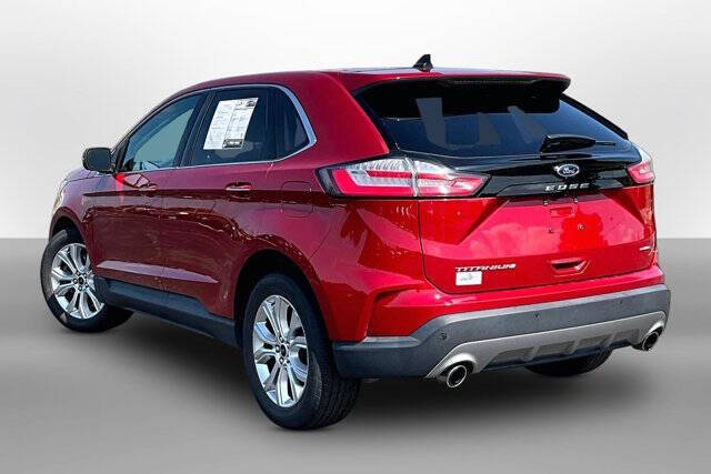 2021 Ford Edge Titanium
