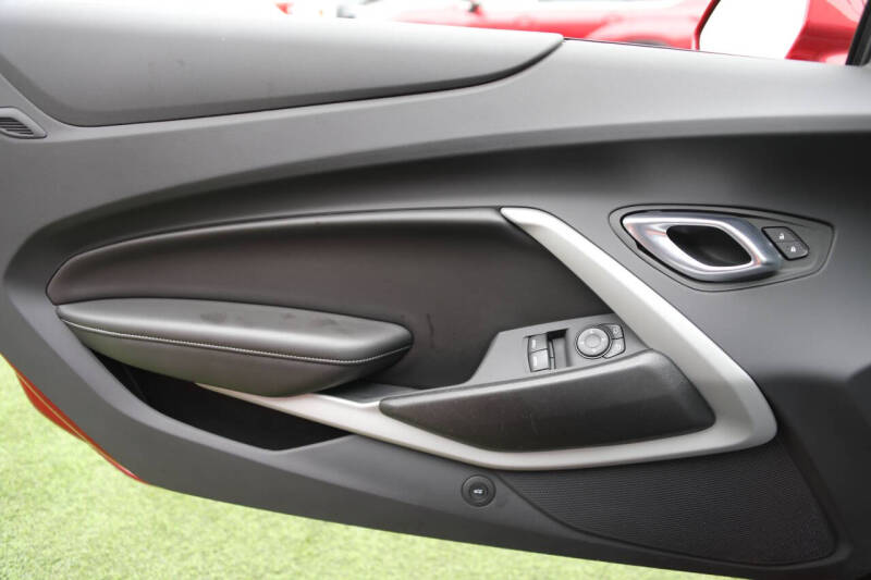 2023 Chevrolet Camaro LT