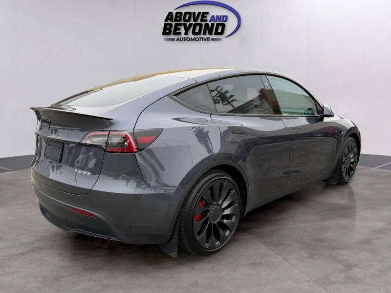 2023 Tesla Model Y Performance