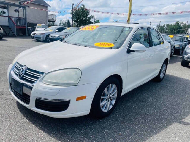 2009 Volkswagen Jetta for sale at New Creation Auto Sales in Everett, WA