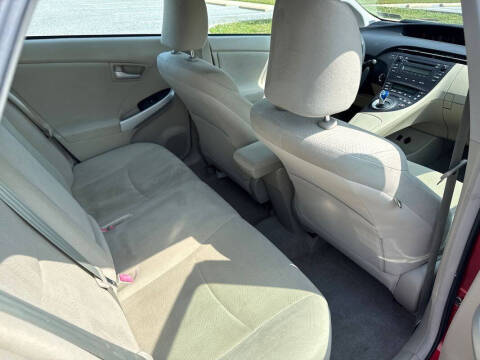 2011 Toyota Prius Two
