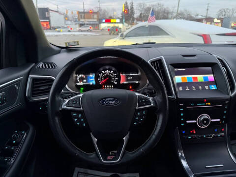 2019 Ford Edge ST