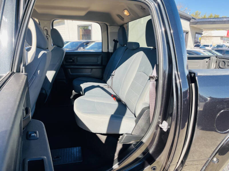 2017 RAM 1500 Express