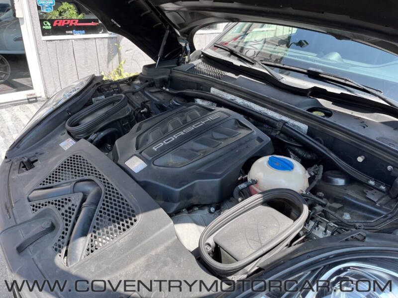 2018 Porsche Macan S