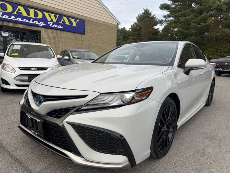 2024 Toyota Camry Hybrid XSE