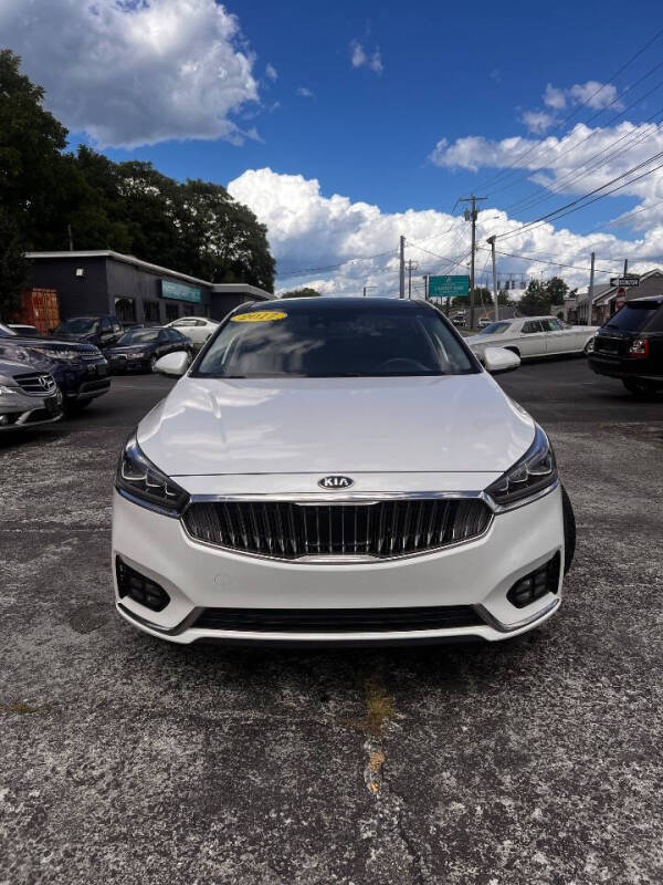 2017 Kia Cadenza Technology