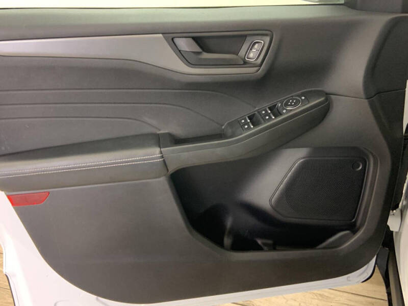 2023 Ford Escape Hybrid Active