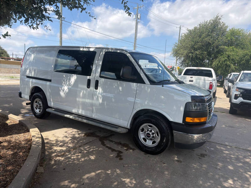 2018 GMC Savana 2500