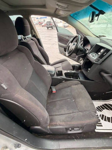 2012 Nissan Maxima