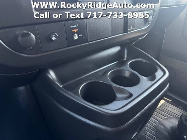 2024 GMC Savana 2500