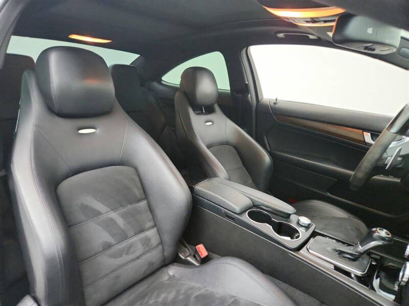 2012 Mercedes-Benz C-Class C 63 AMG