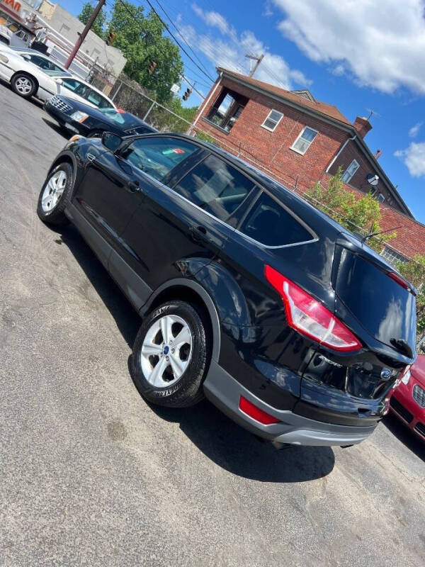2016 Ford Escape SE