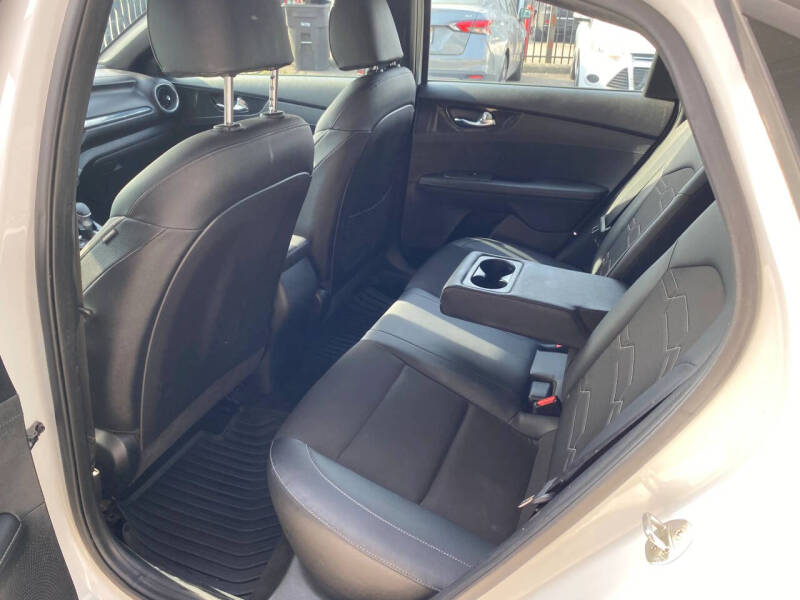 2020 Kia Forte GT Line