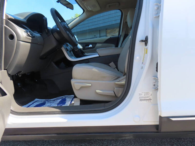 2014 Ford Edge SE