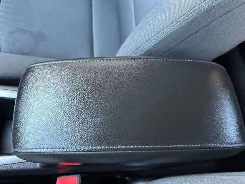 2018 Chevrolet Cruze LT Auto