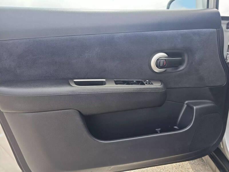 2008 Nissan Versa 1.8 S