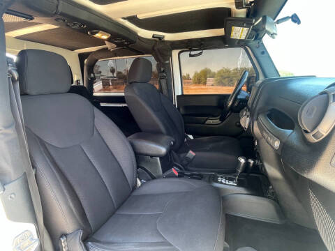 2017 Jeep Wrangler Willys Wheeler