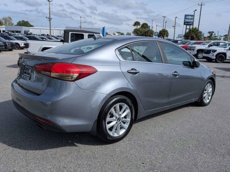 2017 Kia Forte S
