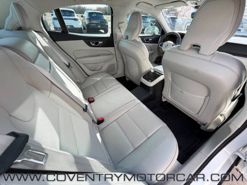 2019 Volvo S60 T8 Inscription