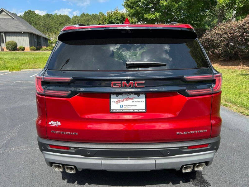 2026 GMC Acadia Elevation
