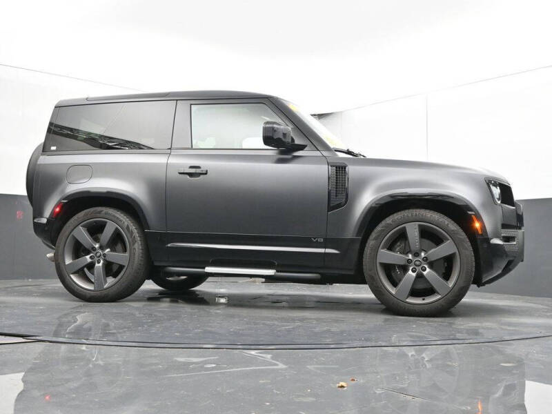 2023 Land Rover Defender 90 V8