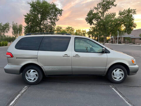 2002 Toyota Sienna XLE