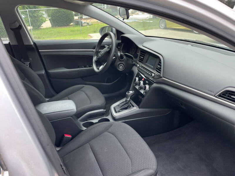 2019 Hyundai Elantra