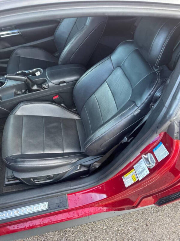 2017 Ford Mustang
